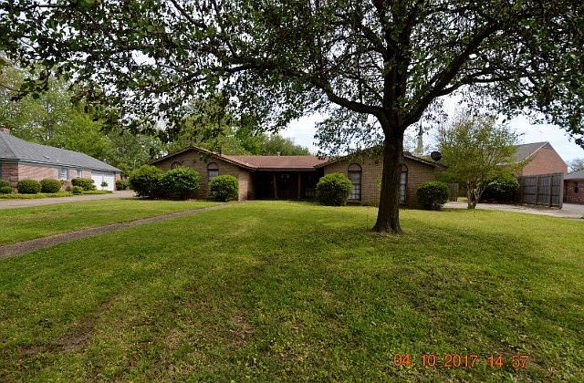 1st image of 1789 Pinewood Dr