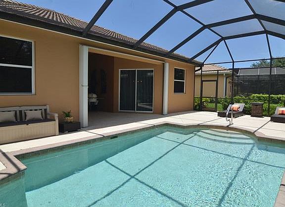 2nd image of 15437 Cortona Way