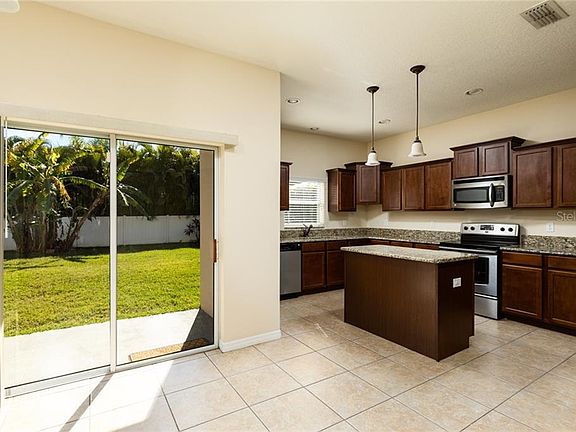 5th image of 2413 Roanoke Springs Dr