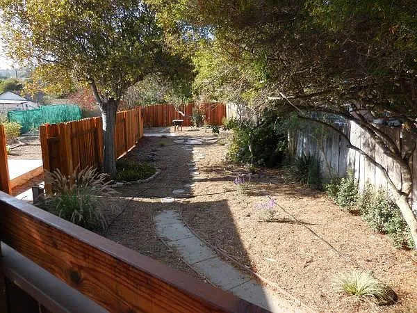 1217 E Cota St #A — Photo 14