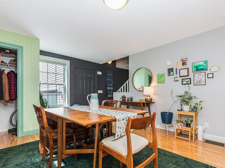 12 Woodside Rd — Photo 8