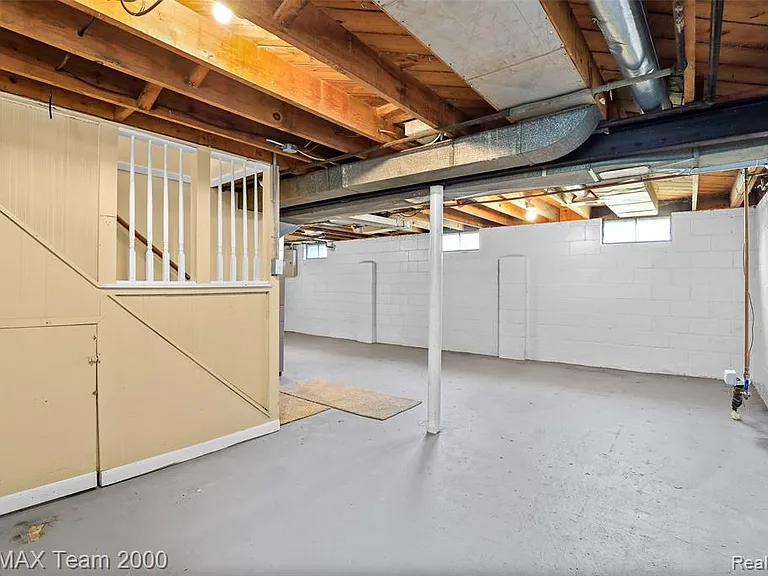 3130 Chestnut St — Photo 22