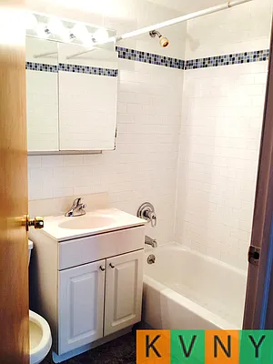 Rented by KVNY Soho | media 65