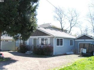 9724 SE Ash St, Portland, OR 97216