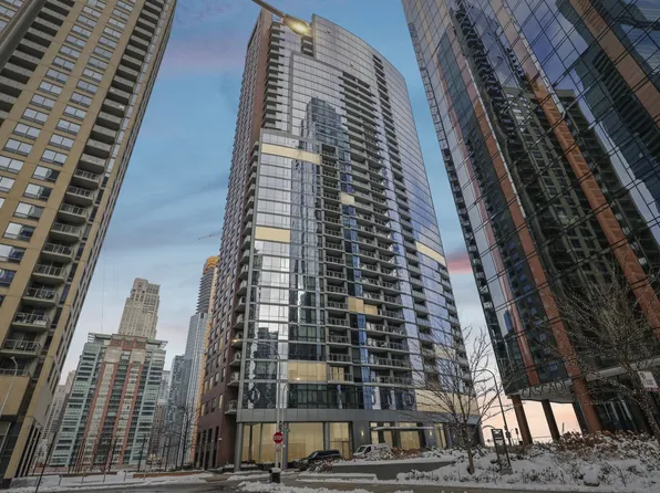 450 E Waterside Dr Unit 2103, Chicago, IL 60609
