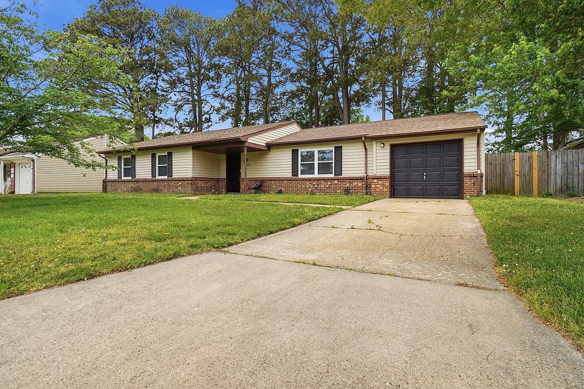 Exterior Front - 1434 Peony Arch