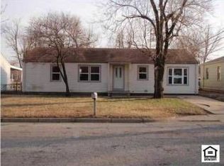 227 Stanley Dr, Arkansas City, KS 67005