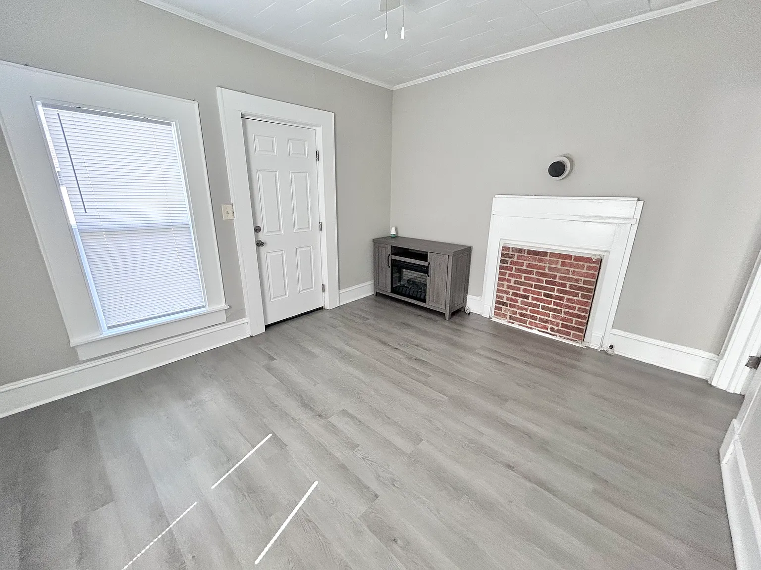 1 bed, $850 — Photo 2