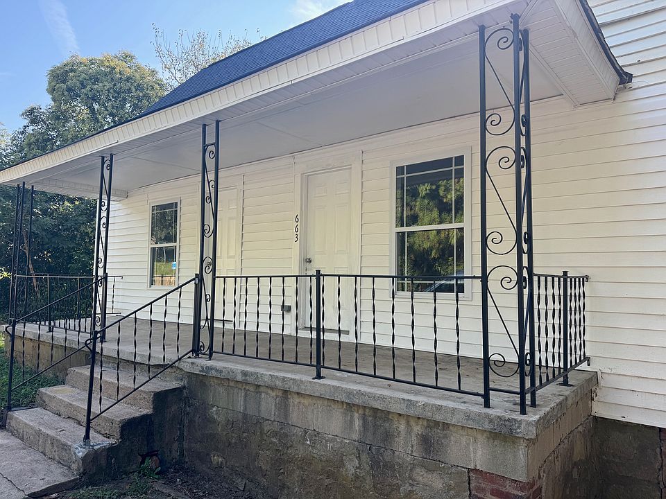 1st image of 663 Clinchfield St