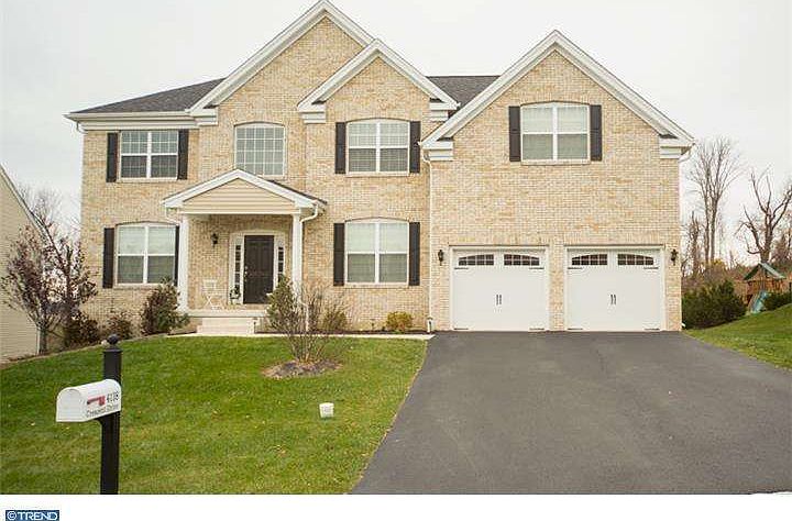 1st image of 4138 Crescent Dr