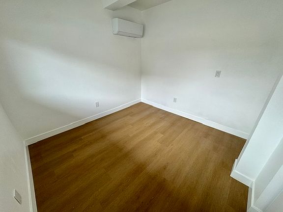 5th image of 12231 Chapman Ave #21