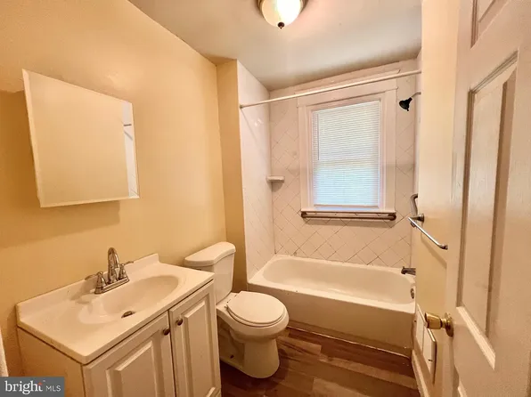 23 Balfour Ave, Claymont, DE 19703