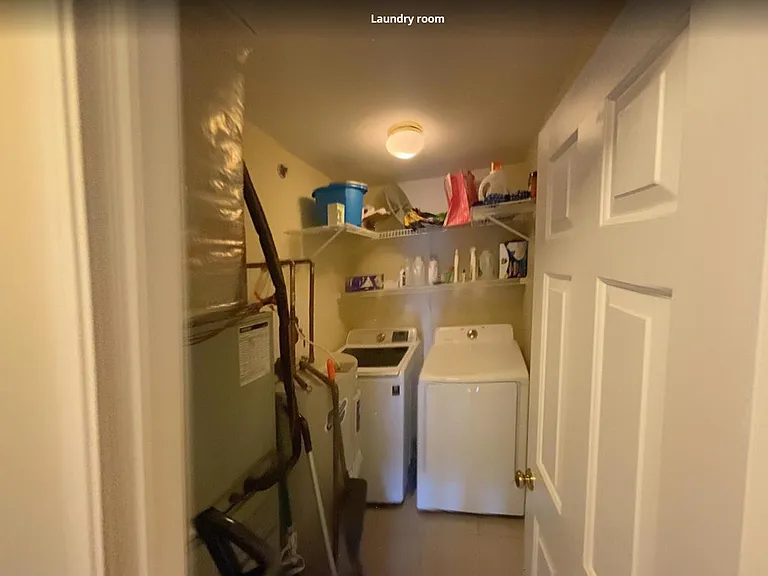 205 Simpson Ave — Photo 10