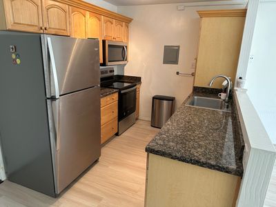 8036 Linda Vista Rd APT 1M, San Diego, CA, 92111