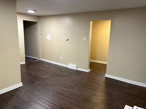 4th image of 525 Mountain Ave APT 2