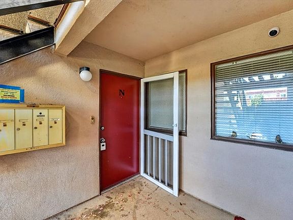 3rd image of 5937 Armaga Spring Rd Unit N