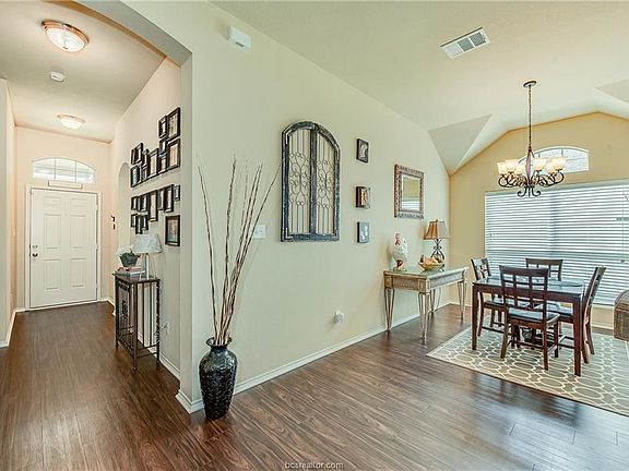 5th image of 5204 Sagewood Dr