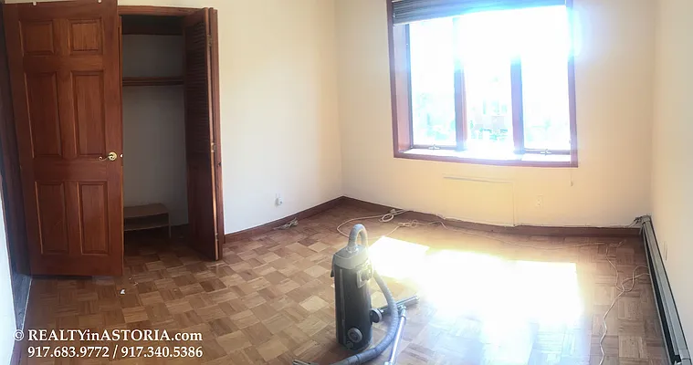 Rented by Alexiou Realty | media 8