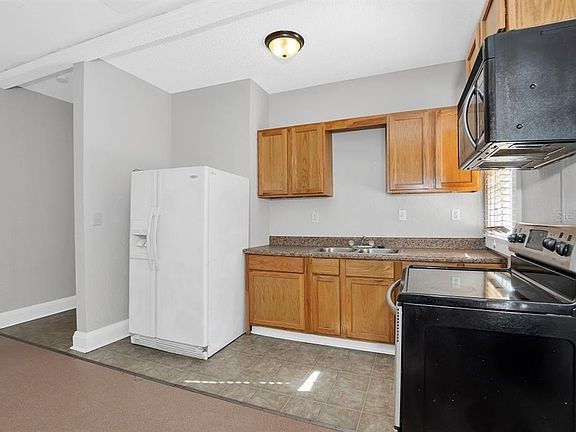 5th image of 241 Palm Ave #47