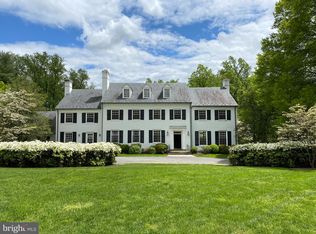 8901 Durham Dr, Rockville, MD 20854
