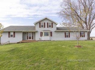 2306 145th Ave, Dorr, MI 49323