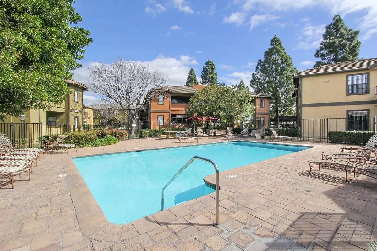 Building Photo - 10643 Dabney Dr #74