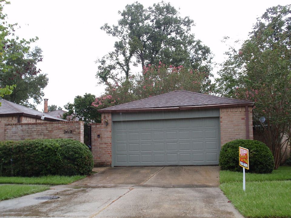 2nd image of 2412 Inverrary Dr