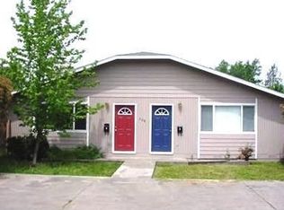 308 SE M St, Grants Pass, OR 97526
