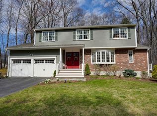 22 Valentine Rd, Northborough, MA 01532