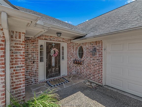 4th image of 2362 Kendal Green Cir