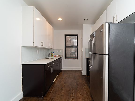 2nd image of 565 W 139th St #44C