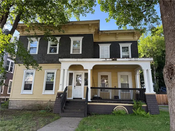 31 Cedar St, Oneonta, NY 13820