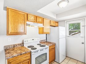 645 W Rio Salado Pkwy