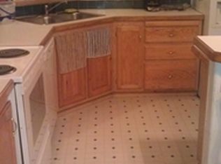 911 E Satsop Rd W, Elma, WA 98541