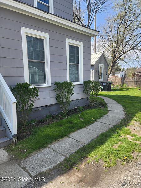 4th image of 45 Hoosick Street