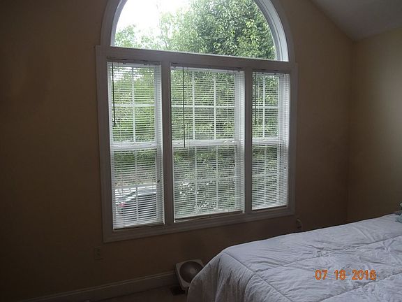 2nd image of 1035 Red Leaf Dr