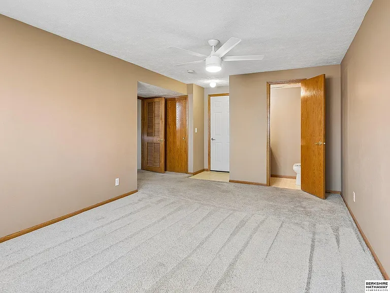 7308 S 155th Ave — Photo 25