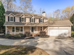 107 Mustang Cir, Simpsonville, SC 29681