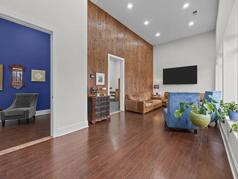 1484 Dale Earnhardt Blvd #111 — Photo 15