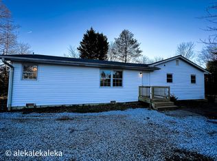 8611 Belews Creek Rd, Stokesdale, NC 27357
