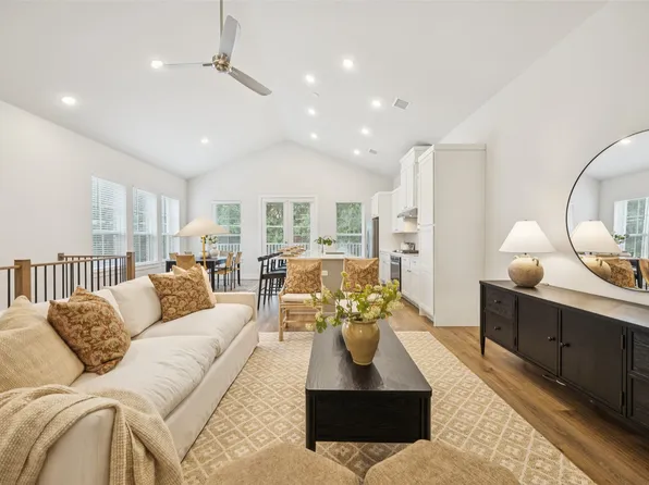 1028 Cavour Pl, Dallas, TX 75204