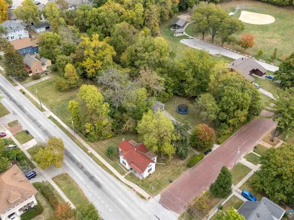 N Dodge St Lot 6, Iowa City, IA 52245