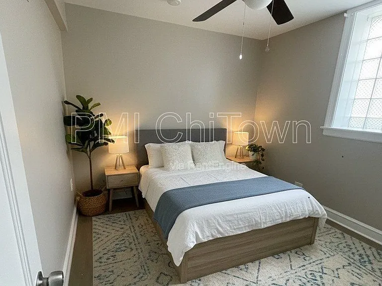 5202 W Ainslie St — Photo 10