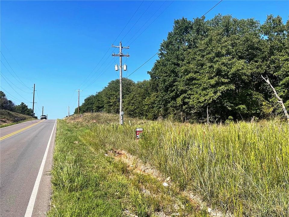 2nd image of 801 180th Ave NE Lot 17-18