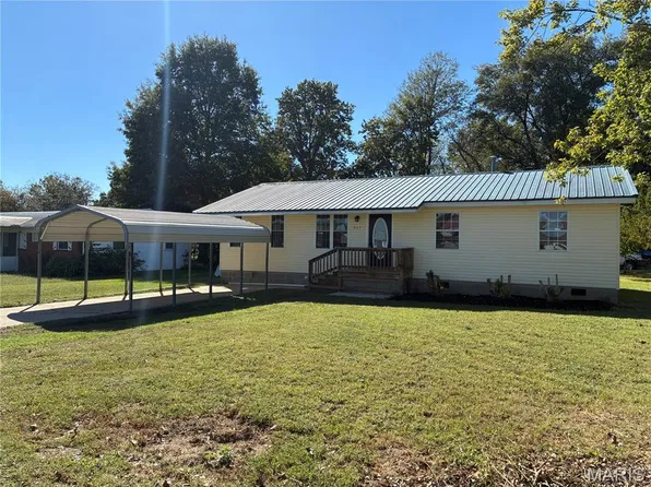 909 E Almar St, Malden, MO 63863