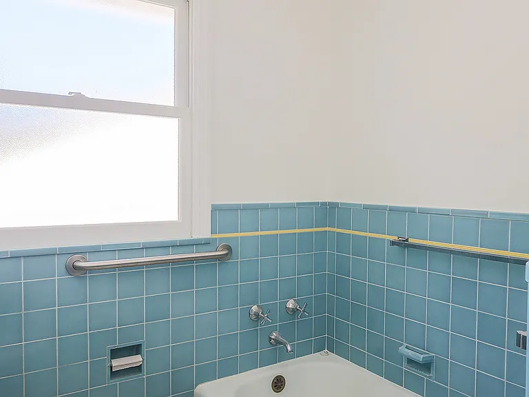 5555 Harbord Dr — Photo 23