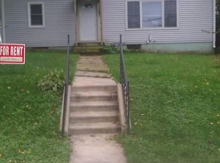 421 Linde St, Deforest, WI 53532