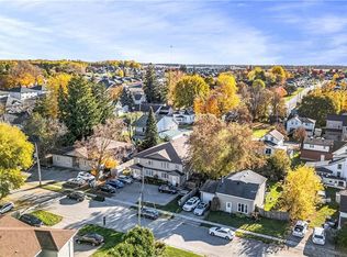 180 Union St W #C, North Perth, ON N4W1X2