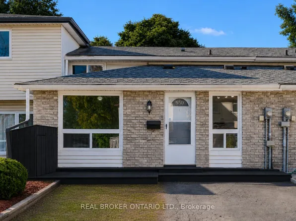 550 Parkview Cres, Cambridge, ON N3H 4X7