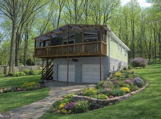 329 Longview Rd, Boyertown, PA 19512